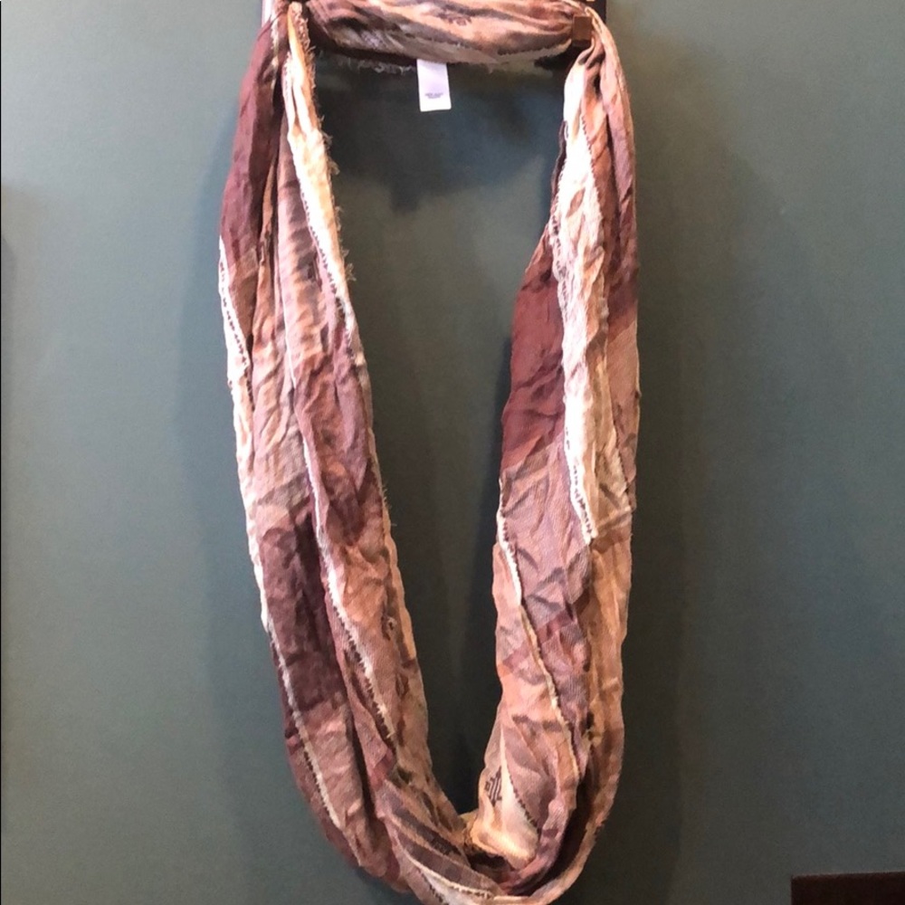 Infinity scarf